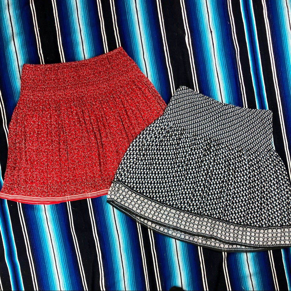 Lot 2 Max Studio Patterned Skirts - Large